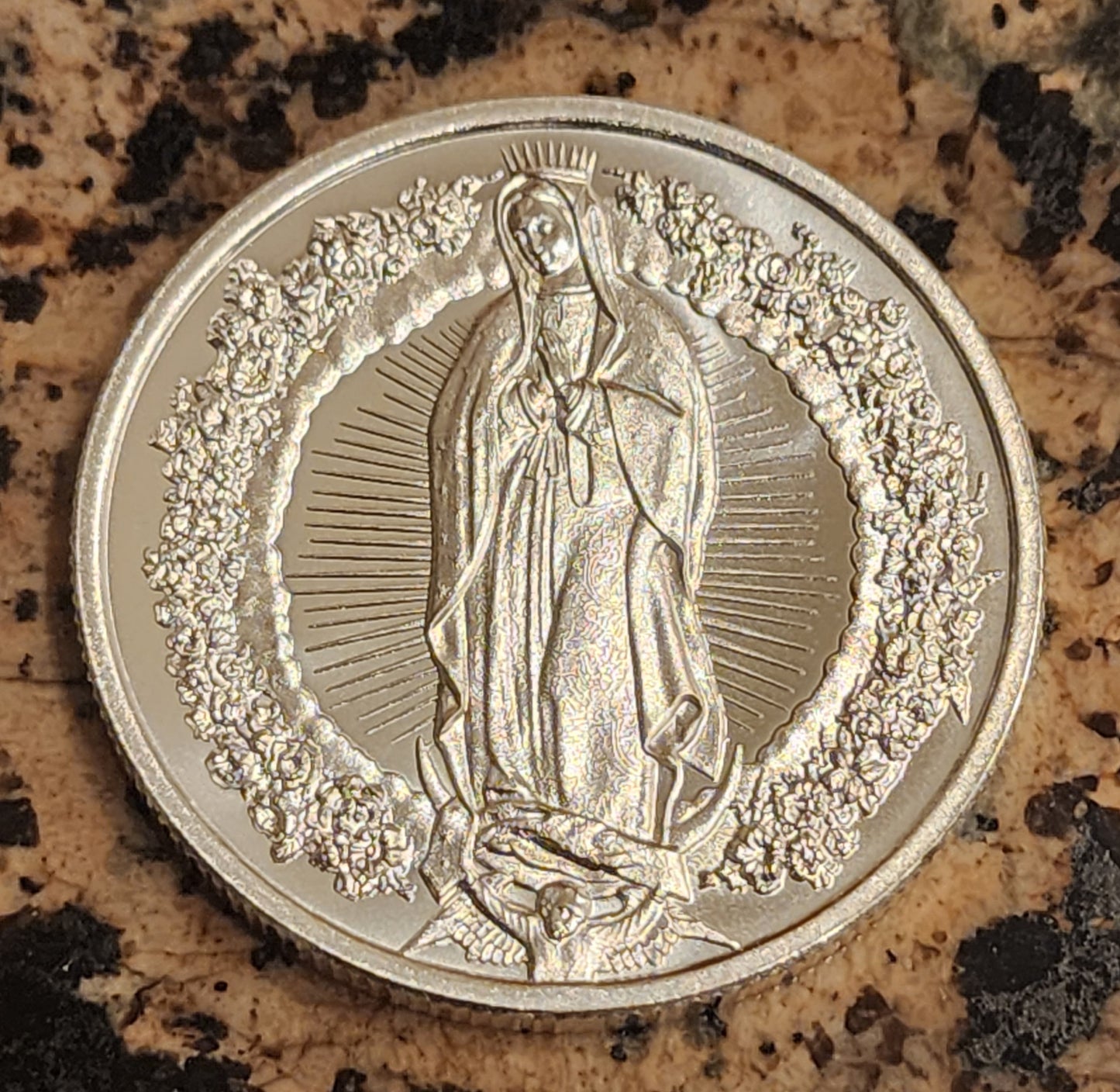 2023 – OUR LADY OF GUADALUPE 1 Troy Oz Silver Round .999 BU w/ Protective Cap