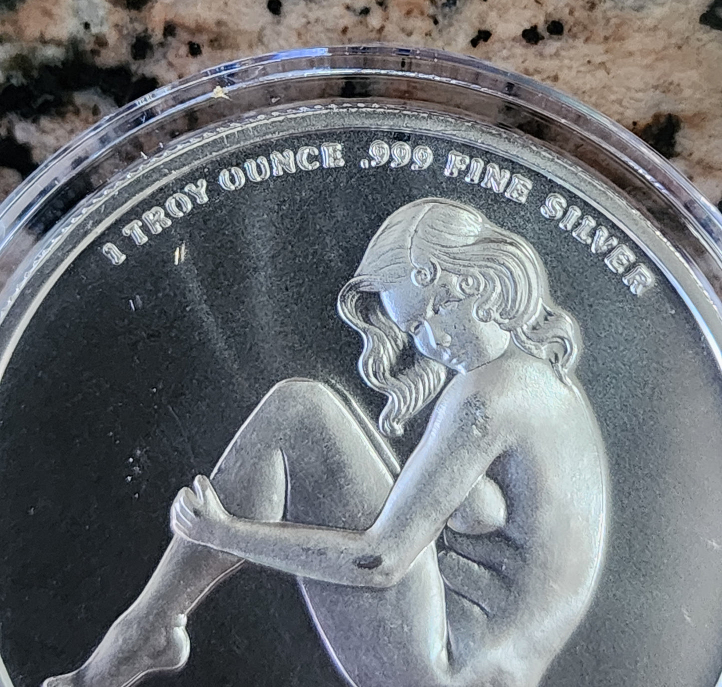 Lady Luck Sexy .999 Silver Round 1Troy Oz w/Capsule