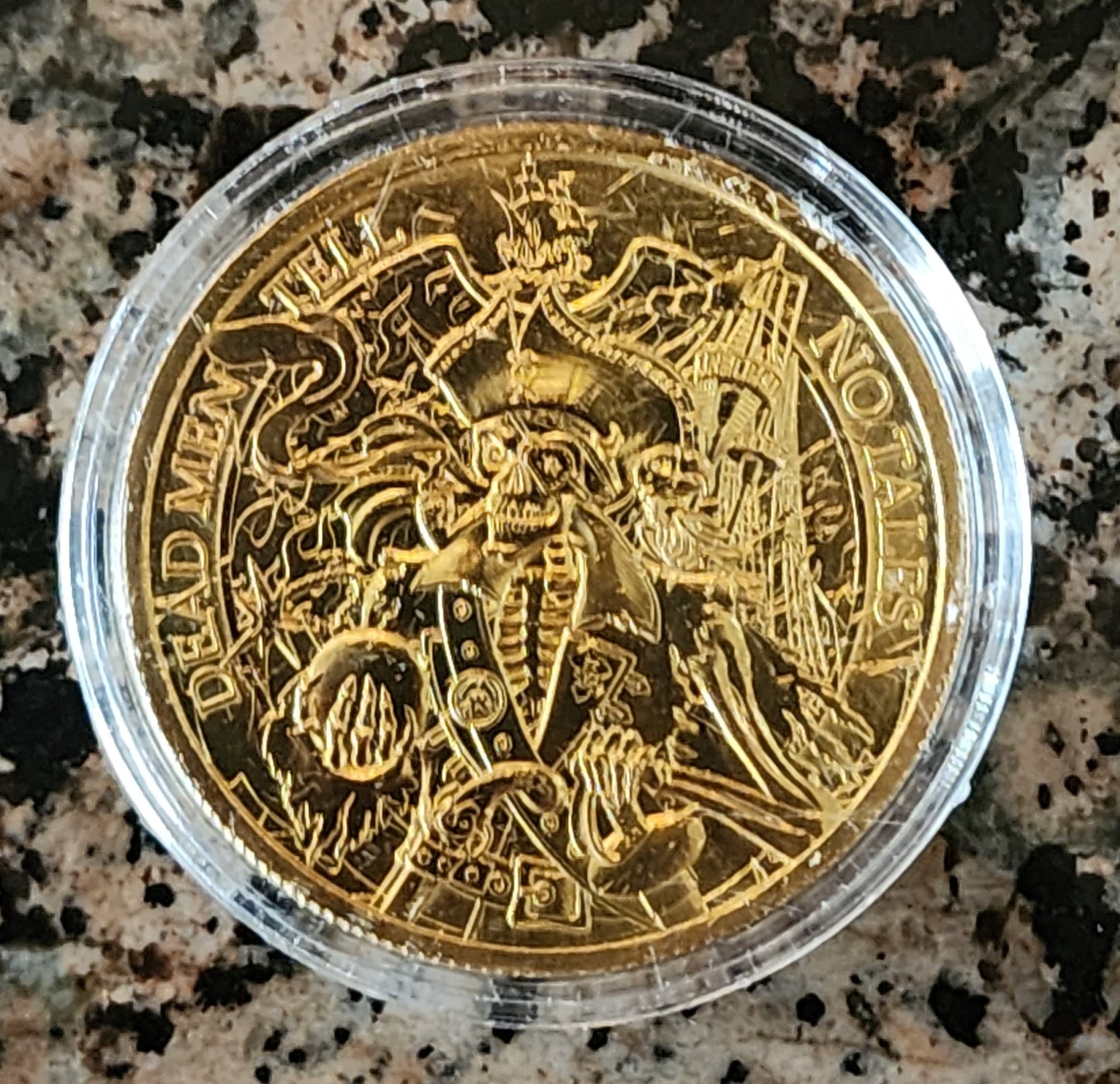 Pirate - Dead Men Tell No Tales 1oz .999 Silver Round Limited Edition Gold Plated