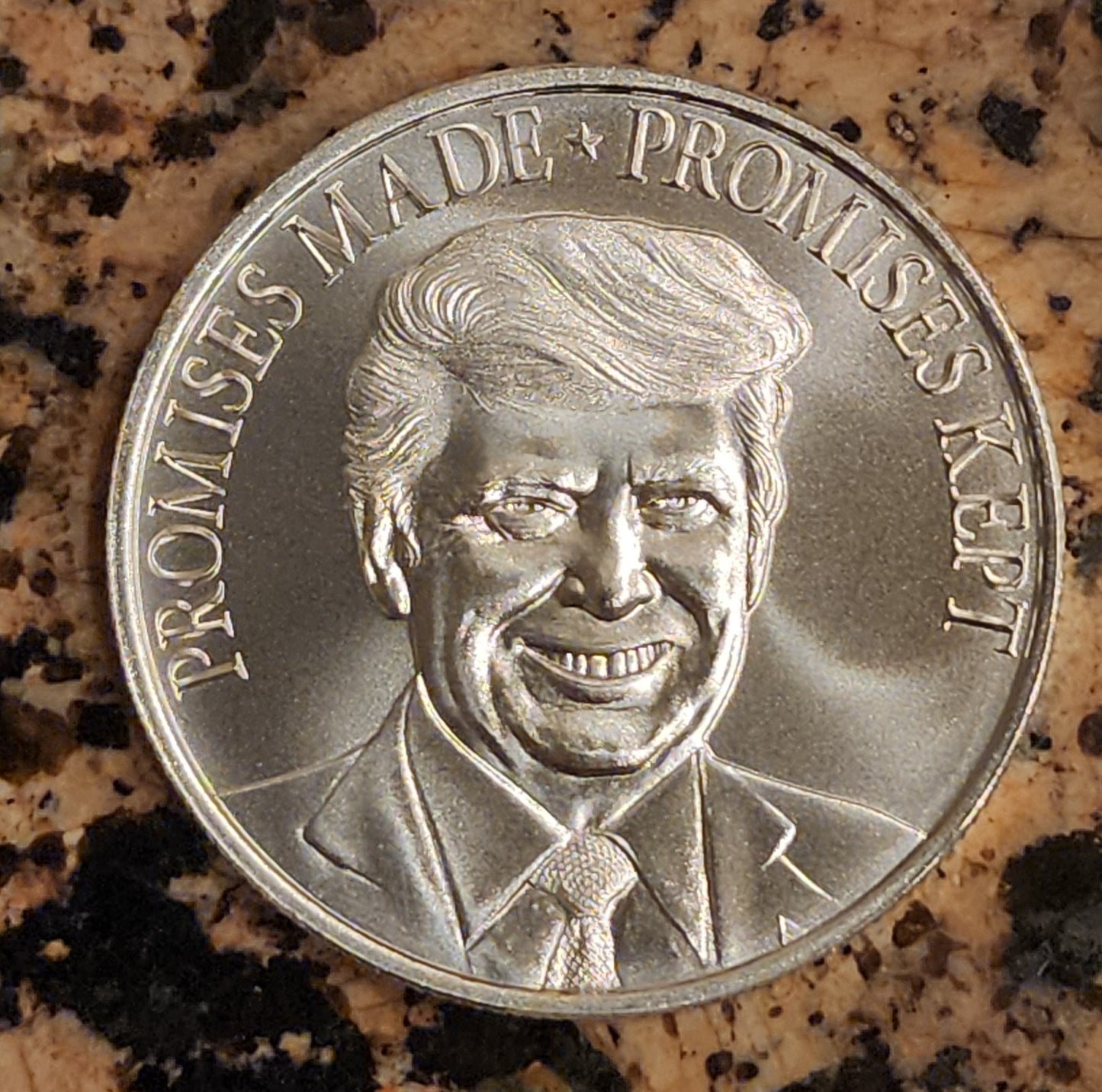 Trump Promises Made Promises Kept 1 Troy Oz Silver Round .999 BU w/ Protective Cap