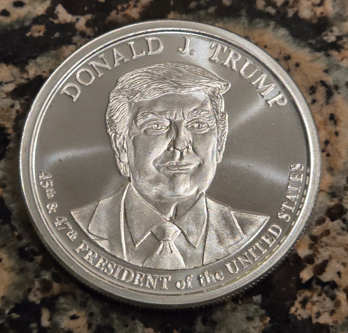 DONALD J. TRUMP 45th AND 47th President .999 FINE SILVER COLLECTORS ROUND w/ CAPSULE