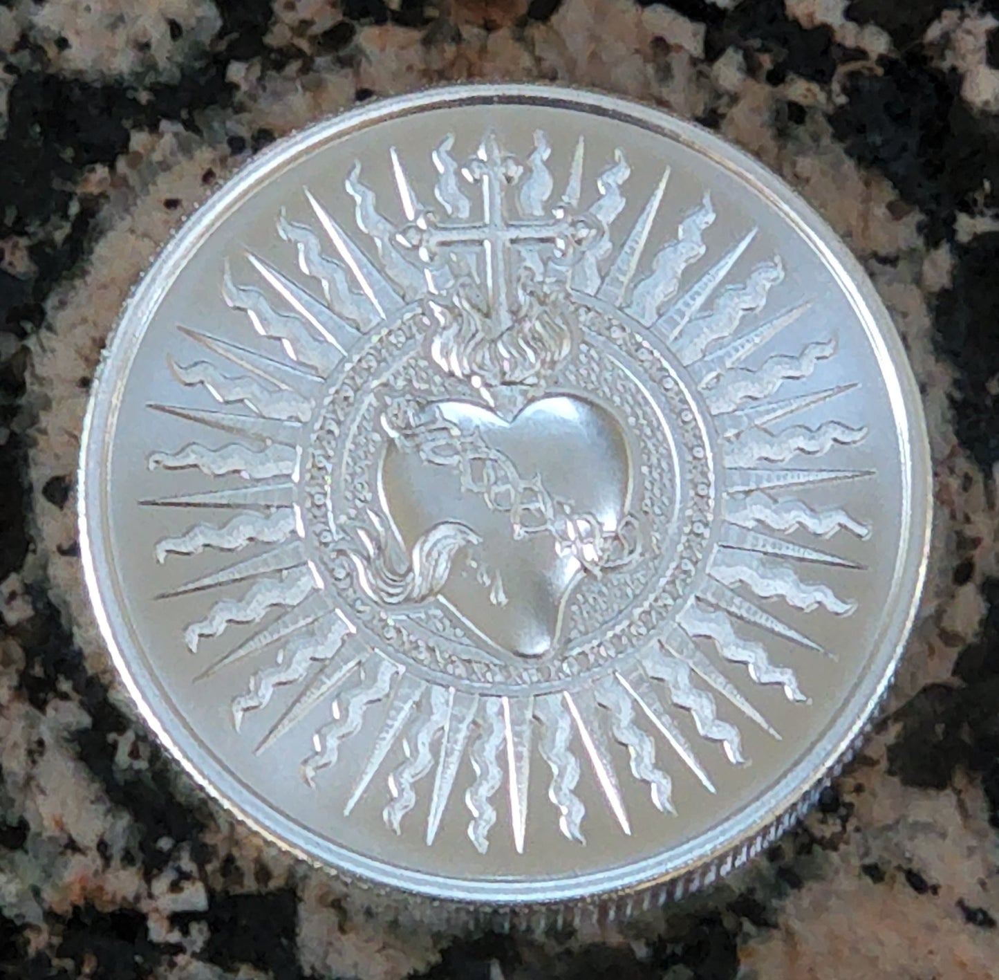 The Sacred Heart 1 Oz. Fine Silver Round .999 BU Limited Mintage