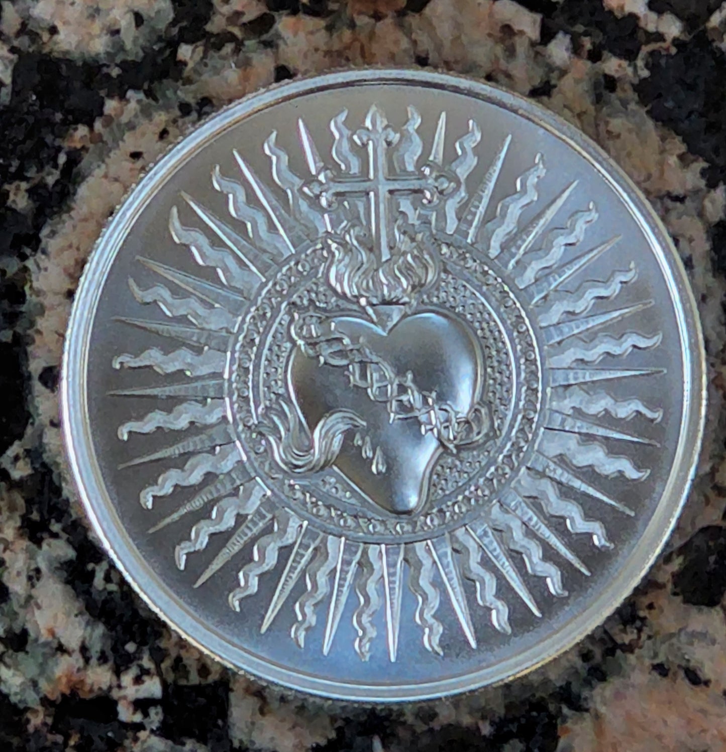 The Sacred Heart 1 Oz. Fine Silver Round .999 BU Limited Mintage