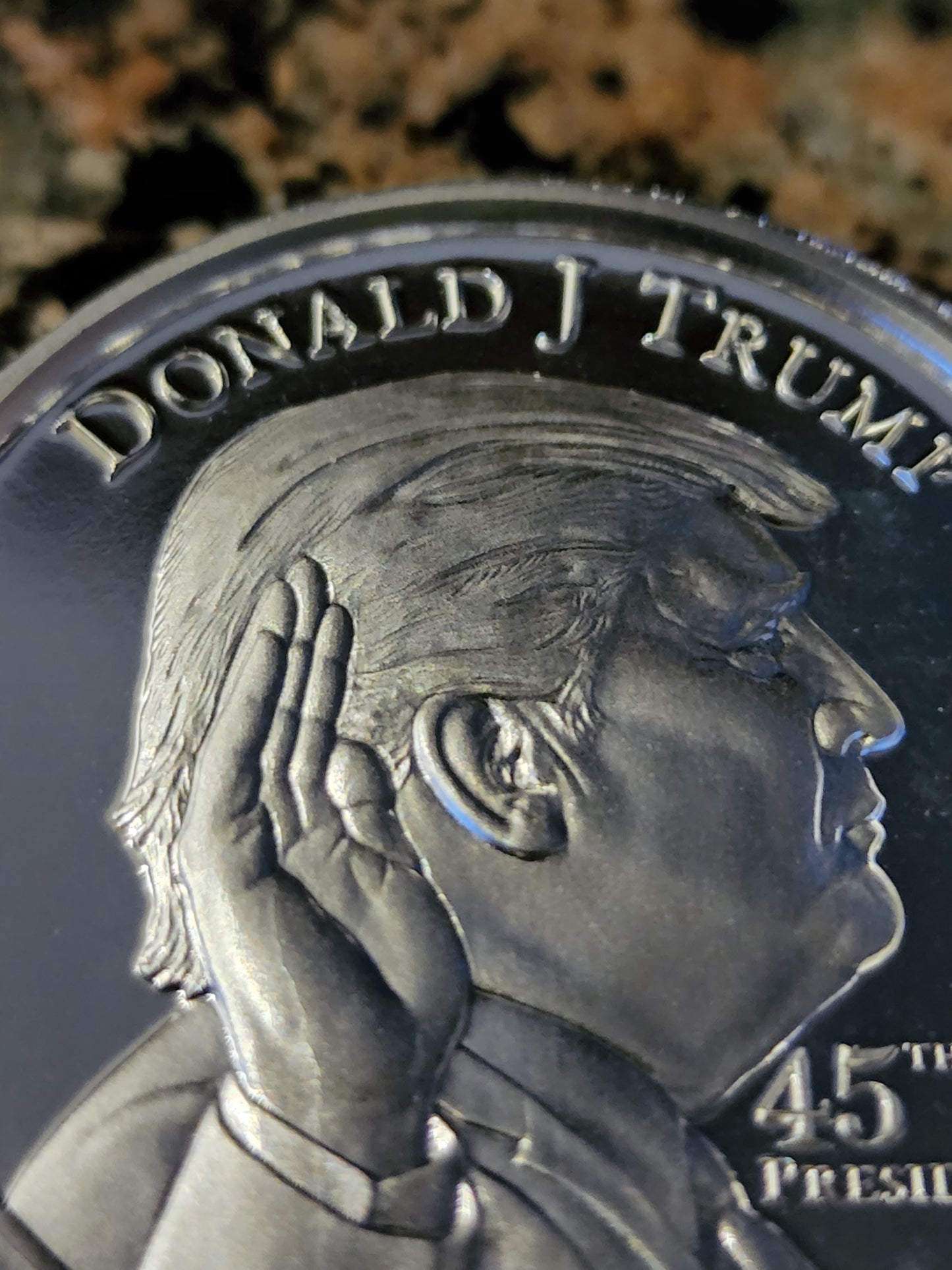 President Trump White House 2 OUNCE HIGH RELIEF Silver Round .999 Fine BU Round