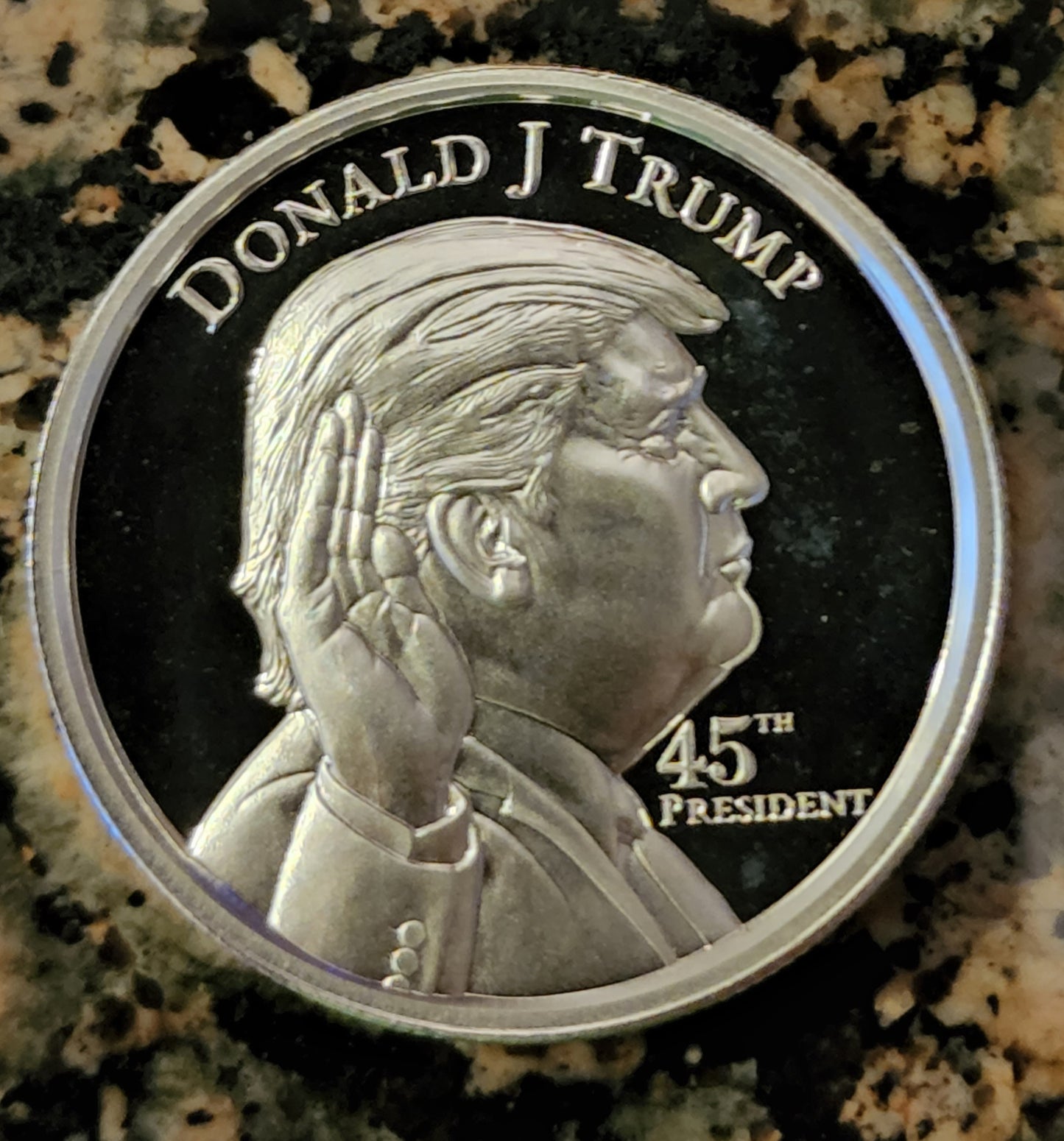 President Trump White House 2 OUNCE HIGH RELIEF Silver Round .999 Fine BU Round