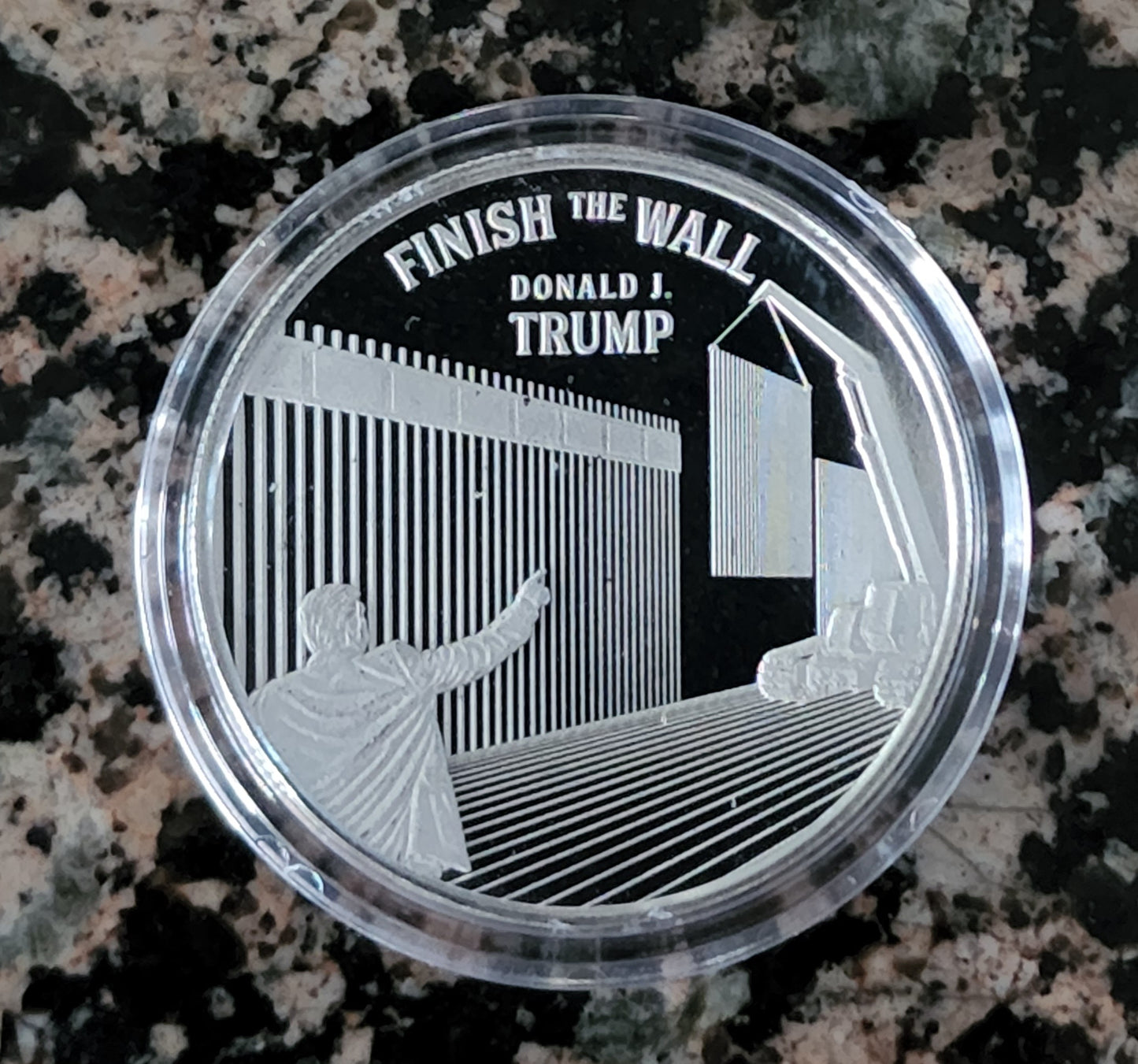 2022 Trump Finish The Wall Limited Edition 1 Troy Oz Silver Round .999 Fine