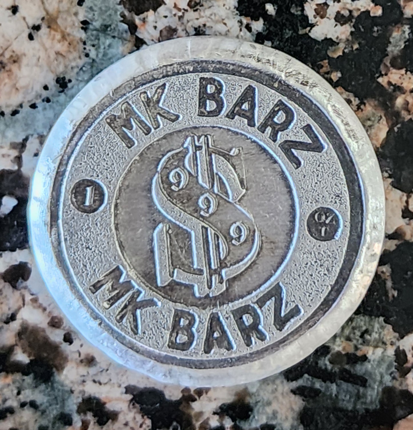 Bitcoin Blockchain Babe Sexy Silver .999 1 Oz Hand Poured Round