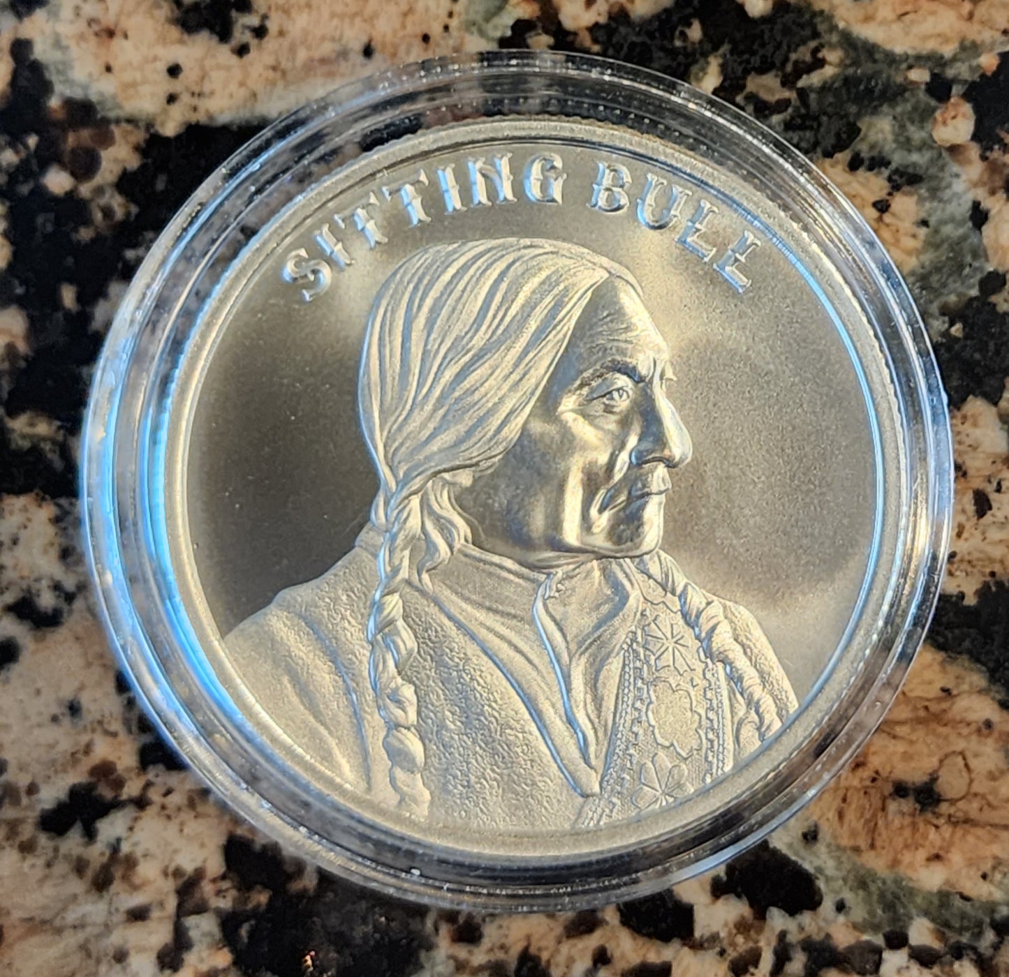 Sitting Bull Art Round 1 Troy Ounce .999 Fine Silver BU Round w/Protective Capsule