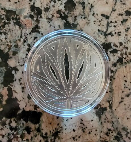 Big Leaf Hidden Leaf 1 Oz. Fine Silver Round .999 Cannabis w/ Protective Capsule