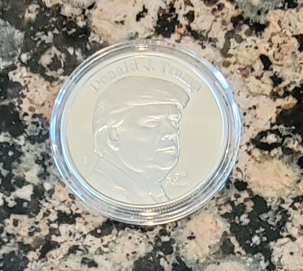 Donald J. Trump 45th President White House 1 oz Silver Round .999 Fine BU Coin