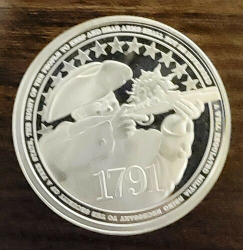 2ND AMENDMENT RIGHT TO BEAR ARMS .999 FINE SILVER BU COLLECTORS ROUND W/ CAPSULE