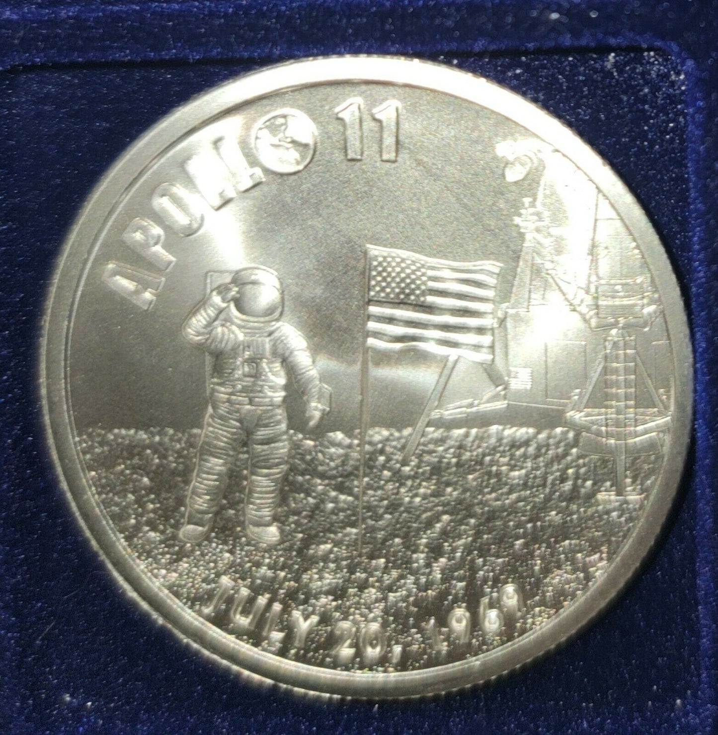 Apollo 11 50th Anniversary .999 Fine Silver BU Collectors Round w/ Capsule