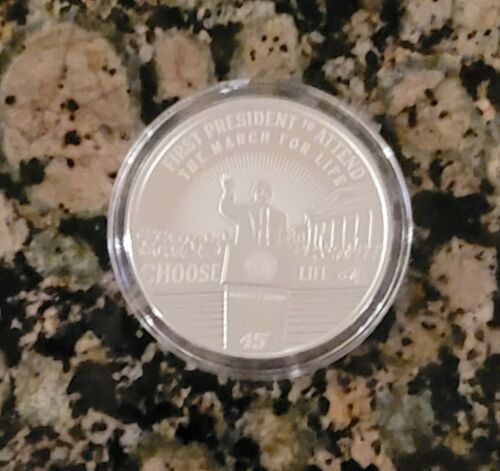 2021 DONALD TRUMP MARCH FOR LIFE 1 TROY OZ .999 FINE SILVER ROUND